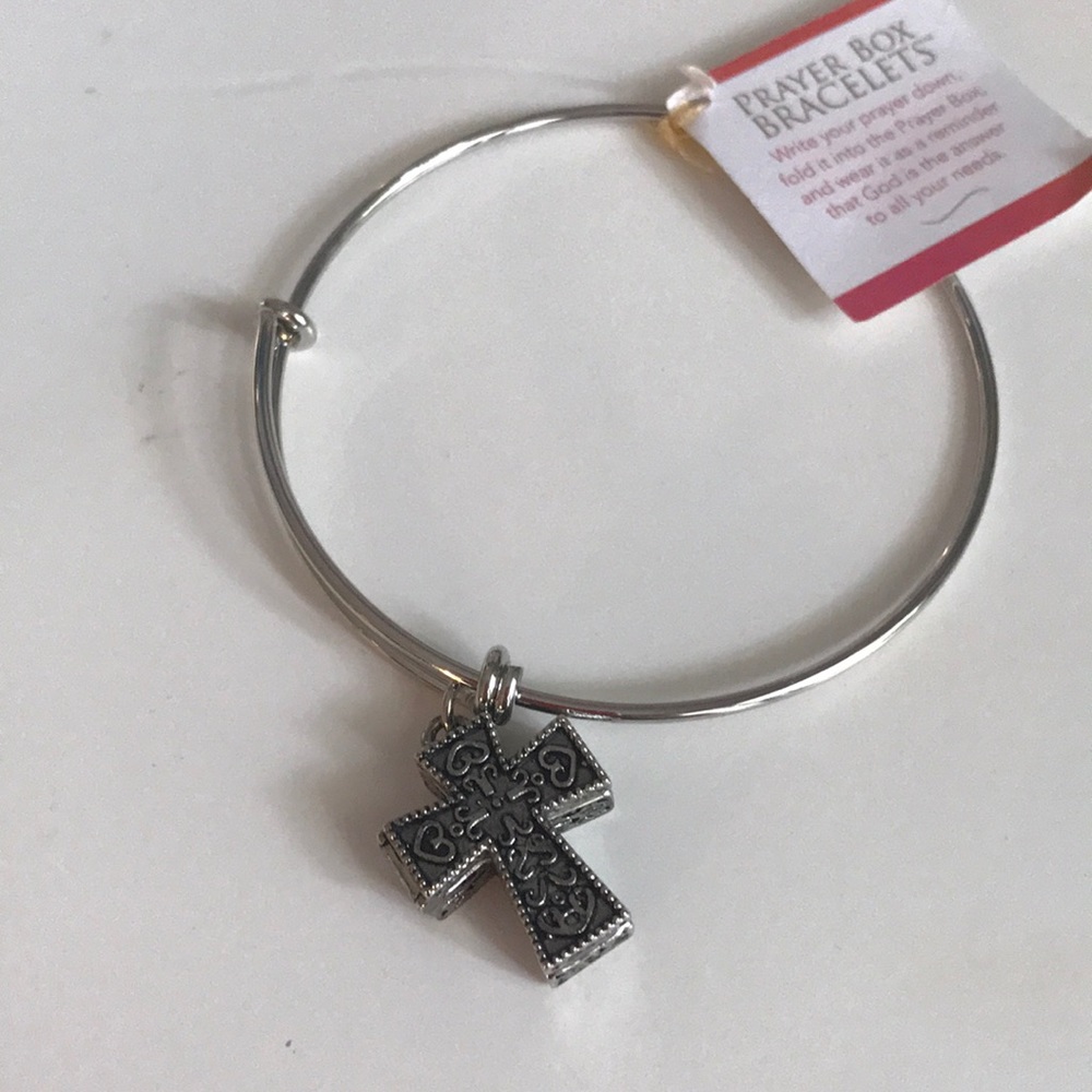 Cross prayer box bracelet